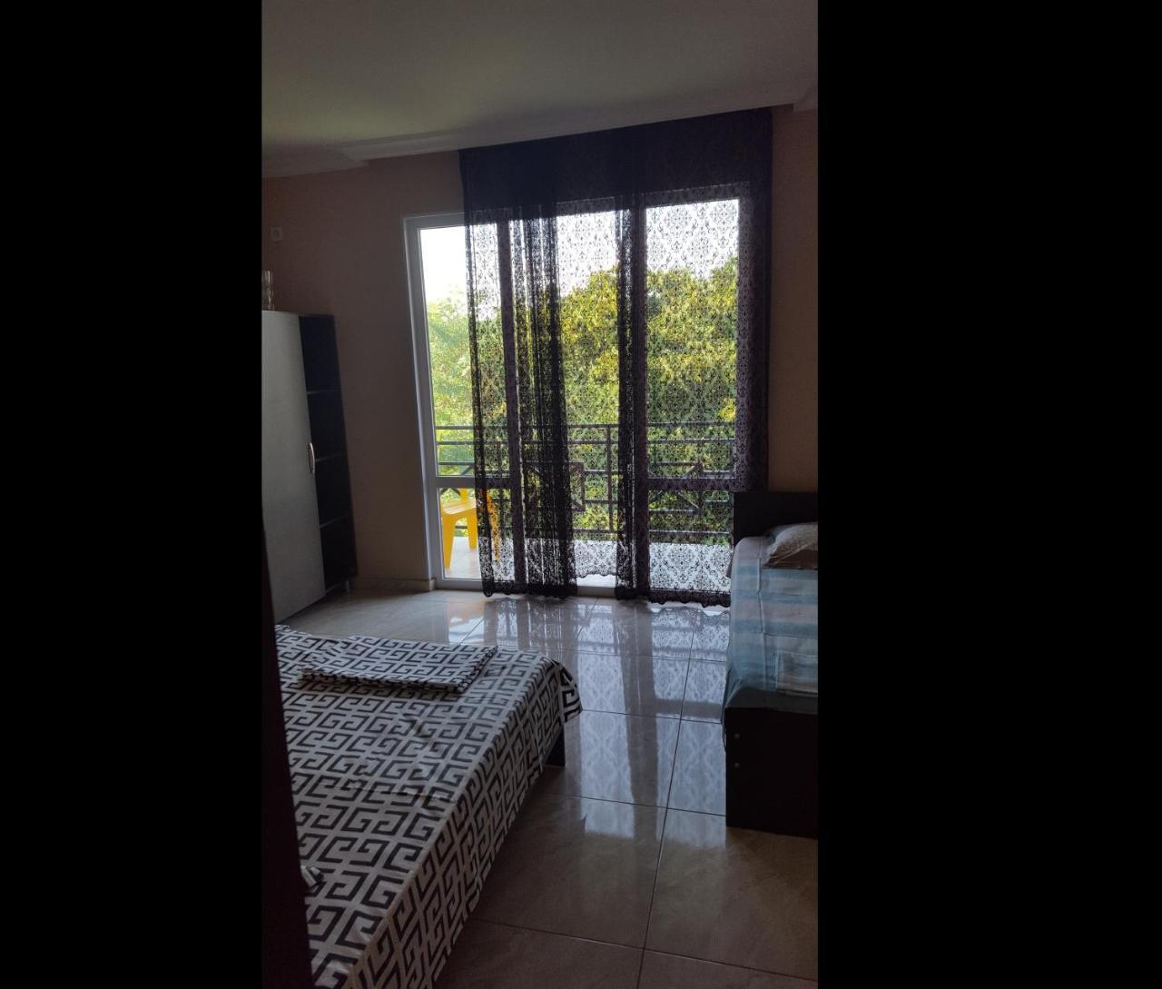 Hotel Near The Sea Kobuleti Bagian luar foto